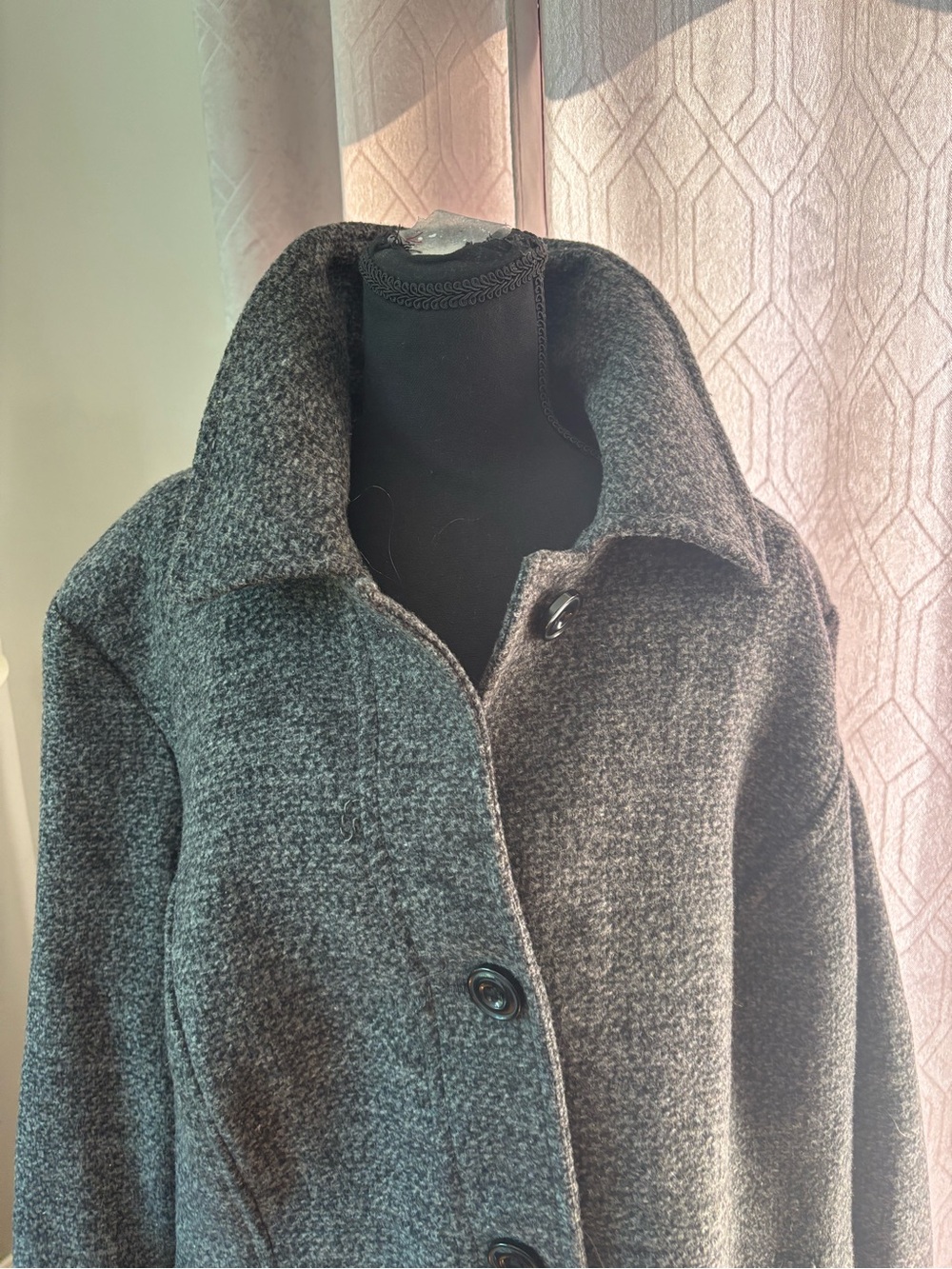 London Fog Women's Charcoal Textured Single-Breasted Pea Coat - Picture 4 of 11